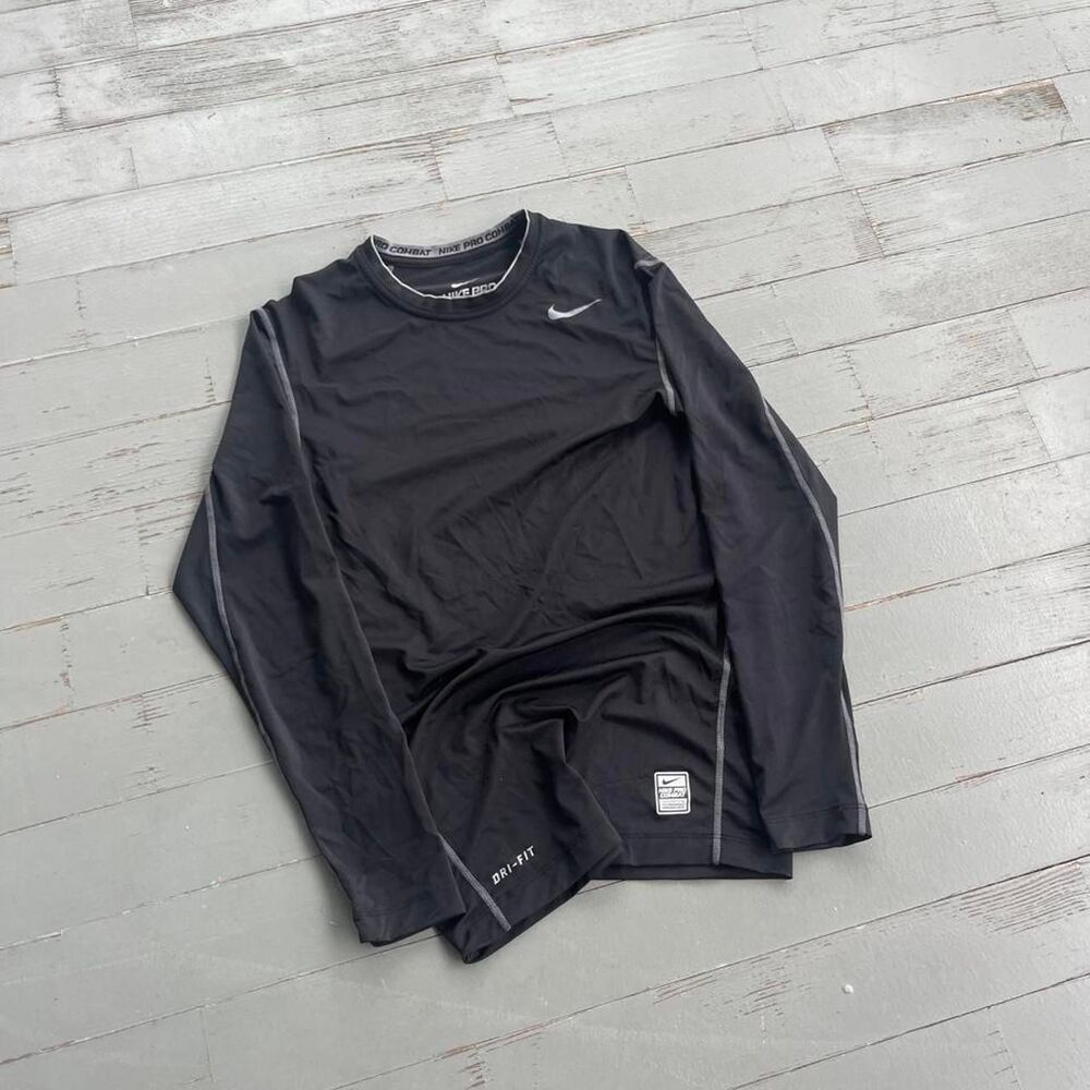 Nike Pro Streetwear Athletic Longsleeve Shirt